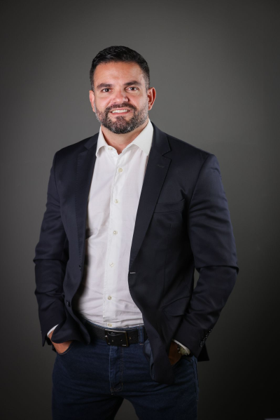 b6115380-6f0b-4a43-a1d9-3984955a2461